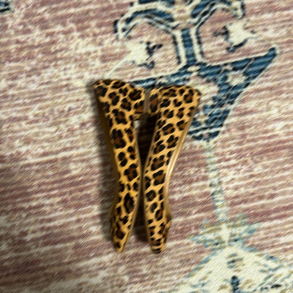 J.crew leopard cheetah calf hair printed flats 6.5 - Picture 4 of 5